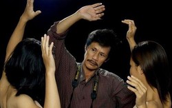 Thái Phiên: Đừng dùng kính lúp để kiểm duyệt sách ảnh nude nghệ thuật