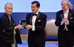 Nobel Y học vinh danh phương pháp ‘hãm phanh’ chặn ung thư