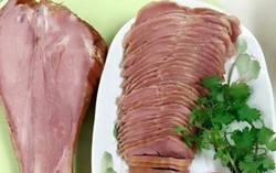Thực phẩm Tết sôi động trên 'chợ' online