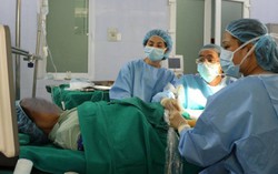 Hướng điều trị mới cho phụ nữ sau sinh bị suy tĩnh mạch chi dưới