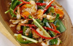 Công thức làm nộm mực chua cay ngon tuyệt