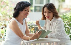 5 bài học vô cùng ý nghĩa mẹ dạy con gái