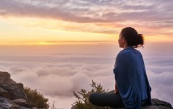 Cô gái 19 tuổi bỏ ngoài tai dèm pha của thiên hạ để làm mẹ đơn thân 