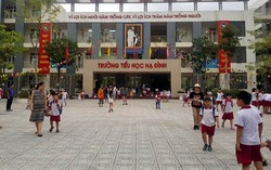 Vụ cháy Công ty Rạng Đông: Nhiều học sinh nghỉ học, phụ huynh tính chuyển trường cho con 