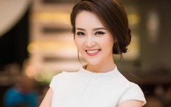 Á hậu Thụy Vân thanh lịch, quyến rũ
