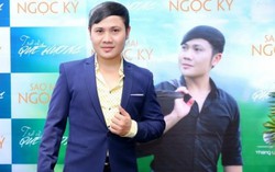 Sao Mai Ngọc Ký nuôi lợn đất làm album
