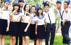 Không bắt học sinh mua đồng phục mới