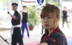 Khi bị tấn công bằng vũ khí, chị em nên làm thế nào?