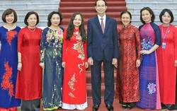 Cán bộ nữ ngành ngoại giao thích ứng với kỷ nguyên số