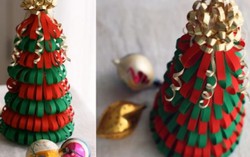 Tự làm cây thông Noel mini từ ruy băng