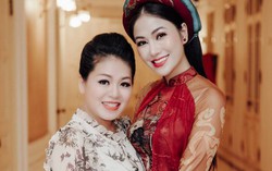 Anh Thơ hội ngộ học trò vừa đăng quang hoa hậu