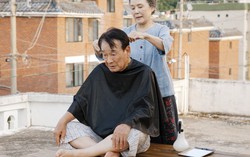 'Điều ba mẹ không kể': Câu chuyện xúc động về tình cảm gia đình