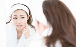 9 cách làm mờ sẹo tại nhà hoàn toàn tự nhiên