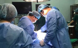 Bé 3 tuổi đã bị ung thư tuyến giáp 