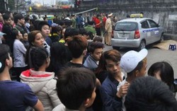 Hà Nội: Lại xảy ra ôtô mất lái đâm chết người 
