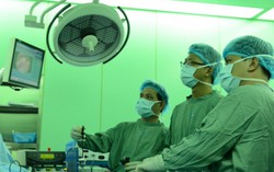 Hồi sinh nhờ phẫu thuật nội soi cắt gan