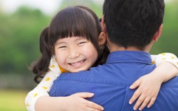Lời yêu thương ngọt lịm con gái dành tặng cha