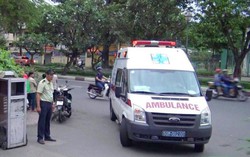 2 mẹ con trong đoàn khách du lịch Ai Cập nhập viện điều trị ngay khi về nước