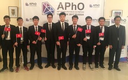 7/8 học sinh Việt Nam đoạt giải Olympic Vật lý châu Á