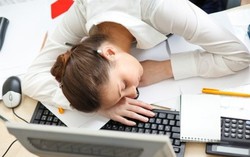 Khủng hoảng, phát bệnh vì công việc