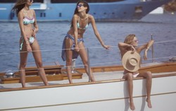 Victoria’s Secret dừng bán bikini 