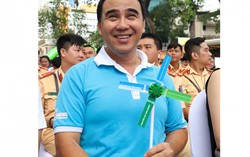 Quyền Linh bất ngờ xuất hiện kêu gọi thực hiện 'Chuyến xe văn minh'