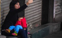 Phụ nữ trong sáng đầu xuân