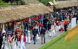Tái hiện văn hóa hoàng cung trong Festival Văn hóa Việt 2019
