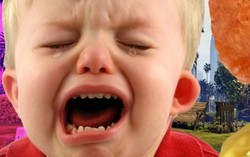 Mẹ 'xử lý' cực kỳ bá đạo khi con ăn vạ