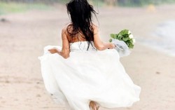 Kết đắng khi chú rể bắt cô dâu trả tiền thuê váy cưới