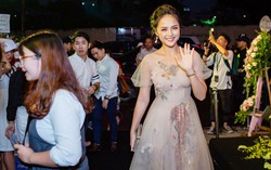 'My sói' Thu Quỳnh dịu dàng, nữ tính bất ngờ