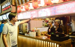 Khám phá chợ ẩm thực dưới lòng đất độc nhất vô nhị của Sài Gòn