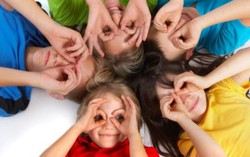 Để trẻ em sống chung với tình nhân ái