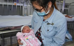 Gần 50 ngày nỗ lực cứu bé sinh non 29 tuần tuổi