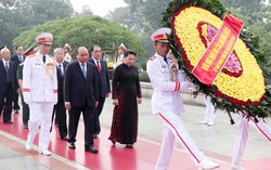 Lãnh đạo Đảng, Nhà nước đặt vòng hoa tưởng niệm các Anh hùng liệt sỹ