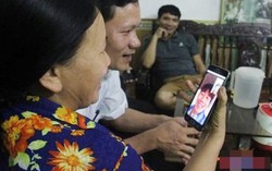 Mẹ cầu thủ Minh Vương: 'Con ghi bàn đúng ngày giỗ bố!'