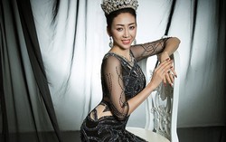 Võ Nhật Phượng gợi cảm trong trang phục dạ hội xuyên thấu