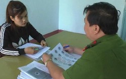 Bắt tạm giam ba đối tượng làm con dấu, tài liệu giả