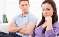 Xấu hổ chỉ vì bạn gái là một người viết văn