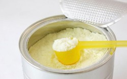 Cẩn trọng mua sữa xách tay