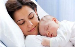'Sợi dây yêu' giữa mẹ và con