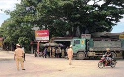 Thanh Hóa: Xe tải đâm xe máy, 2 phụ nữ tử vong, 2 cháu bé nguy kịch