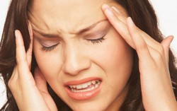 7 dấu hiệu cảnh báo khối u não