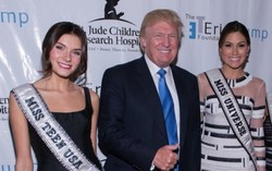 Trump bị loạt Miss Teen Mỹ tố ‘đột nhập’ phòng thay đồ