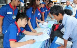 13.000 tình nguyện viên Hà Nội hỗ trợ thí sinh 