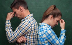 Hai cú sốc kinh hoàng của cô gái 24 tuổi