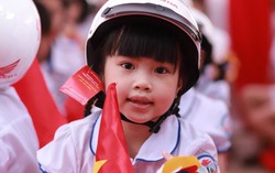 Trao tặng gần 2 triệu mũ bảo hiểm cho học sinh lớp 1