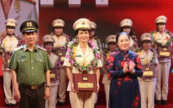 19 cá nhân được trao giải thưởng 'Phụ nữ Công an tiêu biểu'