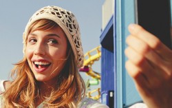 Mẹo giúp bạn đẹp hơn khi selfie