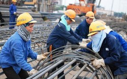 Buồn vui với tiền thưởng dịp lễ 30/4 và 1/5